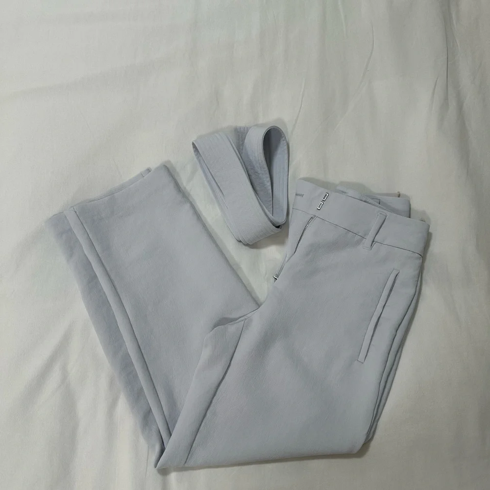 Aritzia Wilfred tie front light blue pants